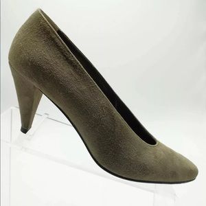 Pancaldi Round Toe Pumps Green Suede Italy